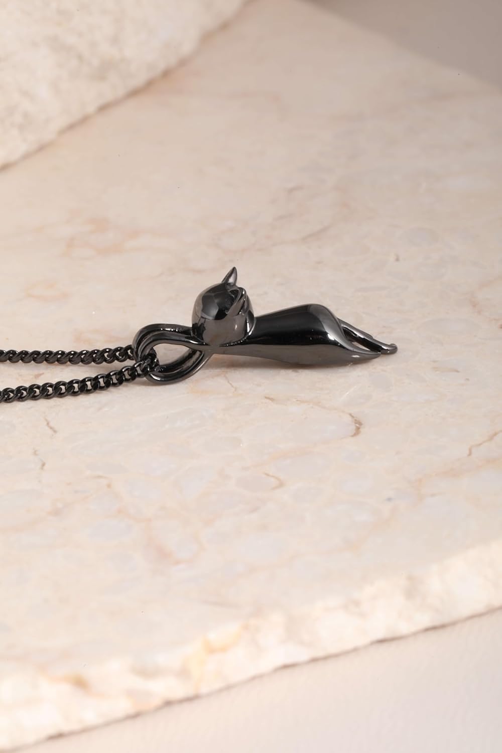 S.Leaf Sterling Silver Cat Necklace