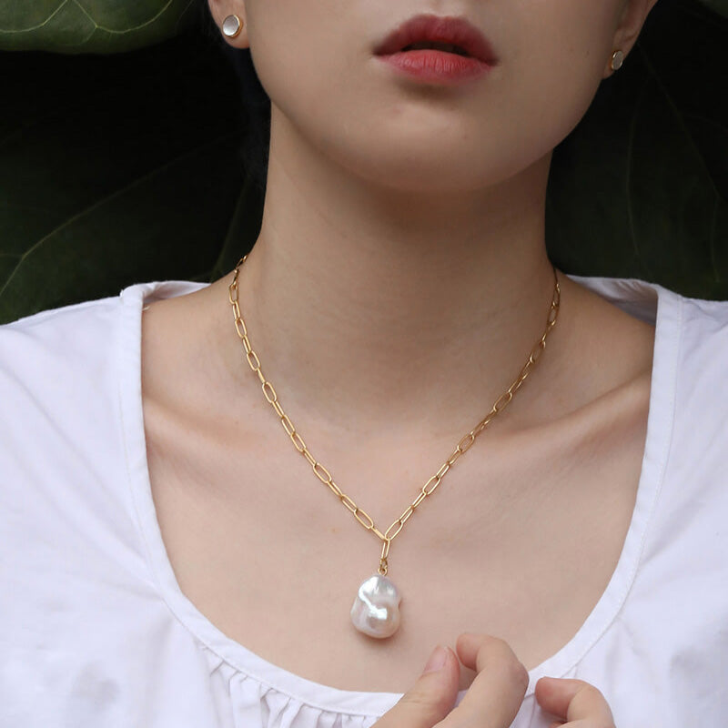 Vintage Large Natural Baroque Pearl Pendant Necklace