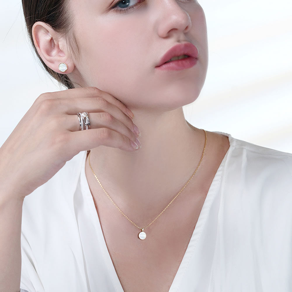 gold minimalist small round mother of pearl necklace for women